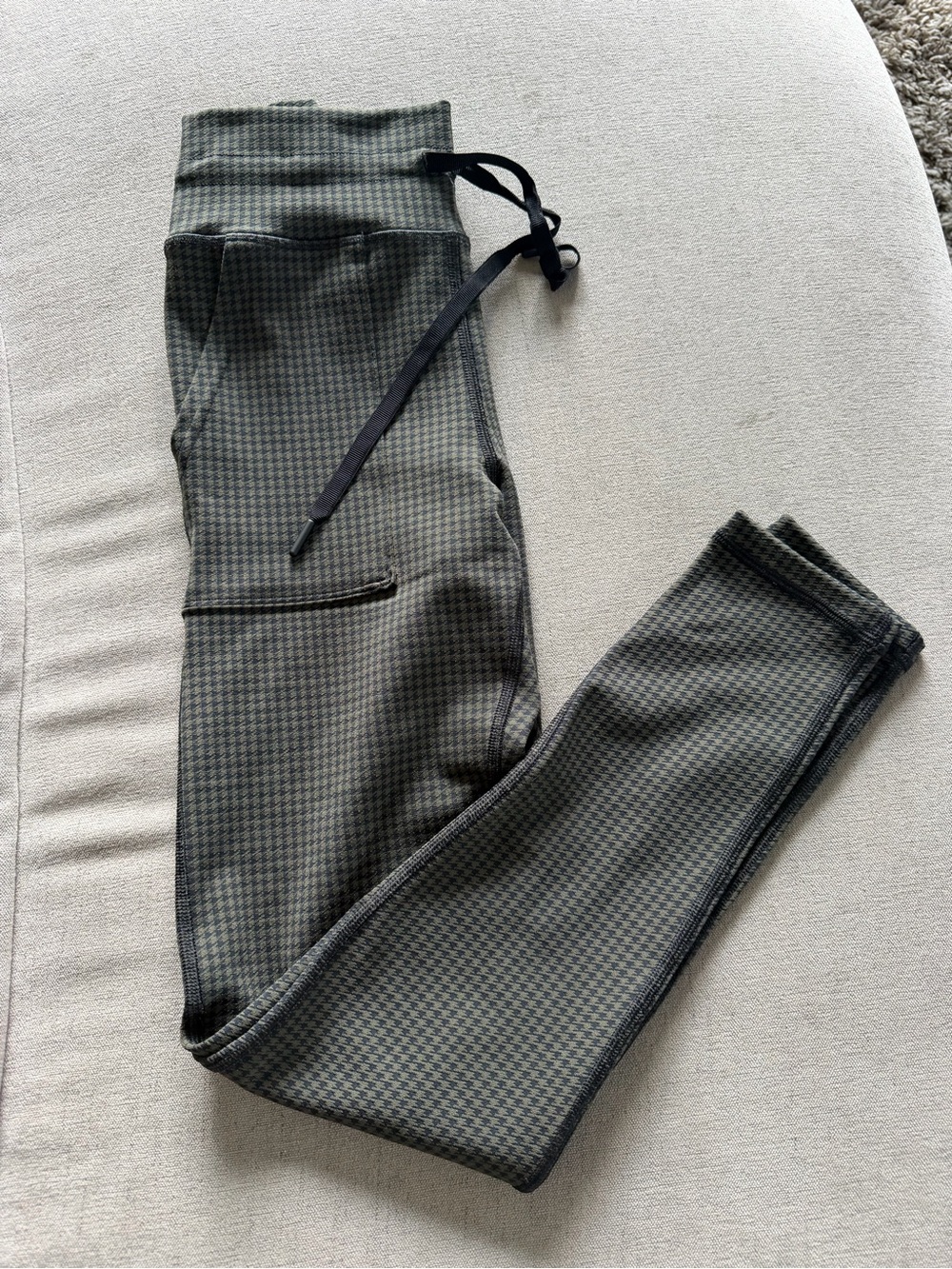 Women’s Houndstooth Leggings